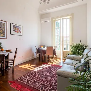 Ai Lattarini House Couette-café Palerme